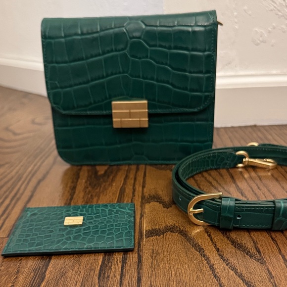 FRAME - amazing condition! Green Croc-Embossed cross body bag plus card case - Picture 1 of 13